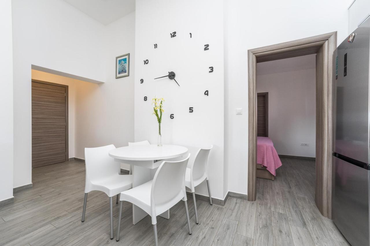 Apartments Maza Задар Екстериор снимка