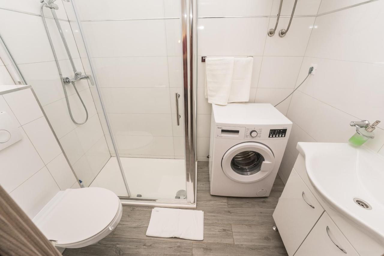 Apartments Maza Задар Екстериор снимка