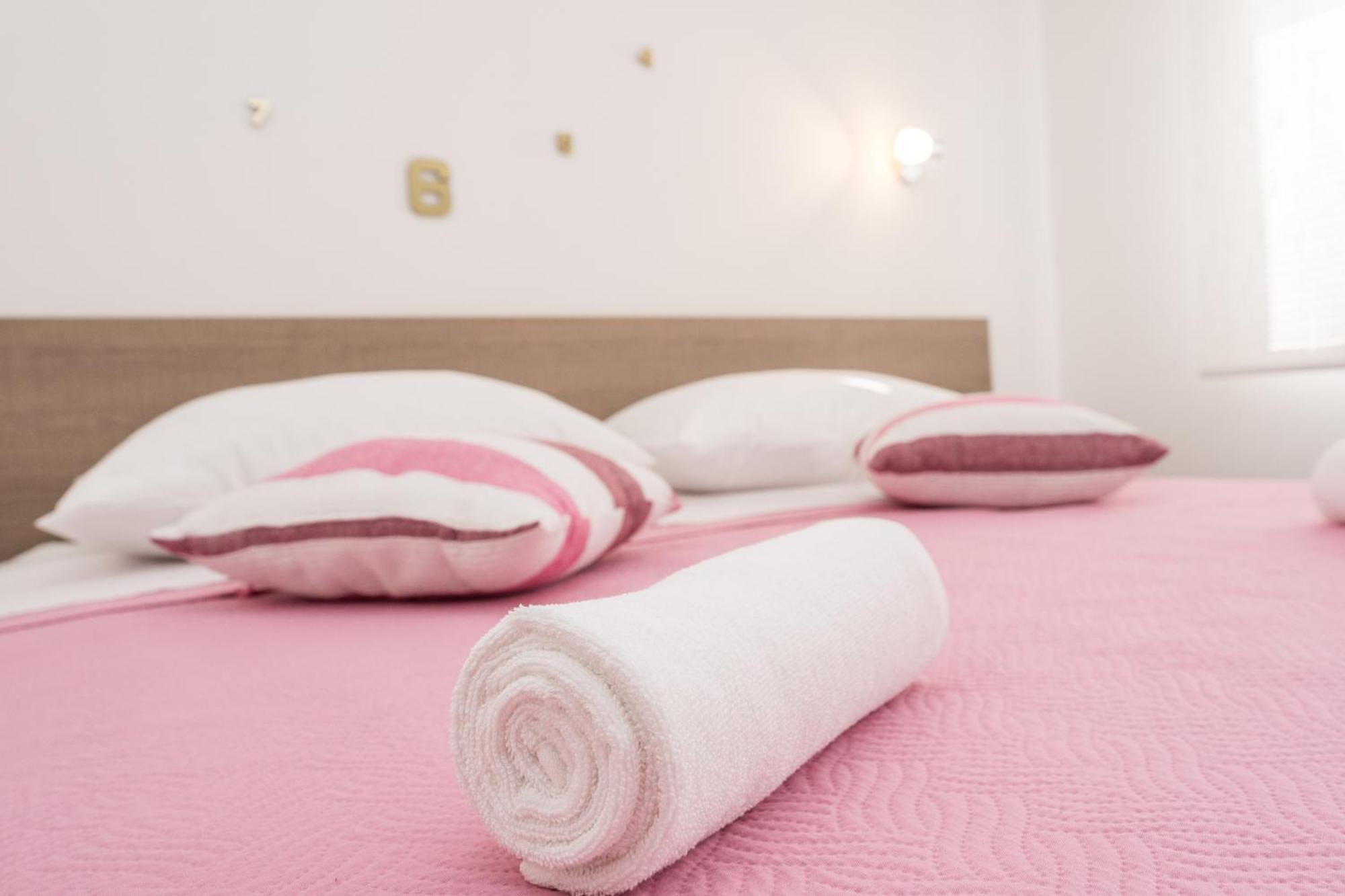 Apartments Maza Задар Стая снимка